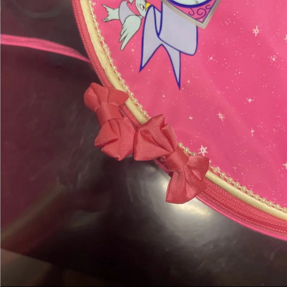 Vintage Disney’s Cinderella Round Luggage/Train Case Pink Case With Pearl Trim